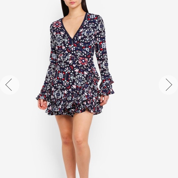 Foxiedox Beautiful Féminine Floral Jumpsuit - Picture 10 of 10